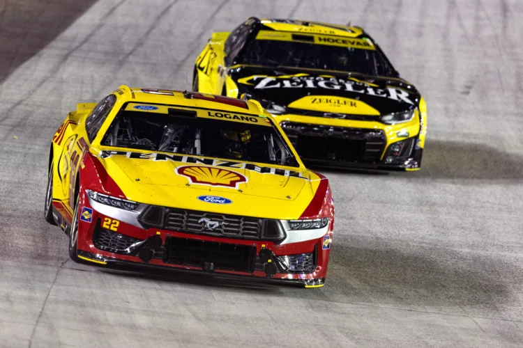 Kyle Larson, Joey Logano Climbing In NASCAR Chase With Pressure Mounting On Ryan Blaney